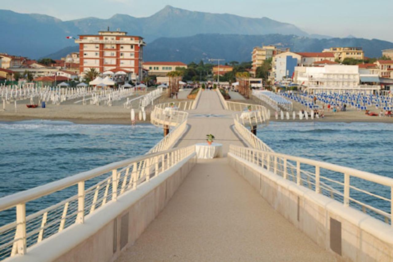 Appartamento Abate Lido di Camaiore Luaran gambar